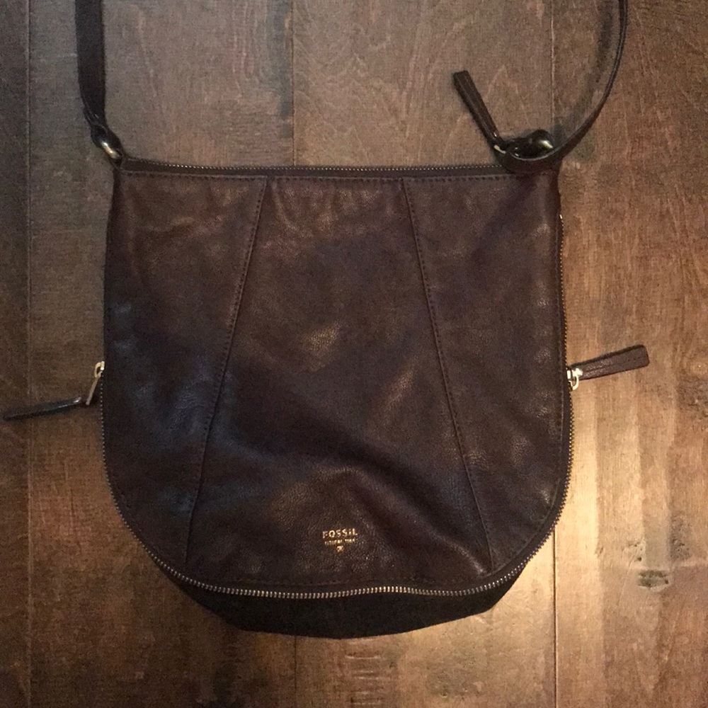 fossil purse